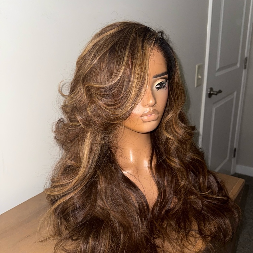 Dimensional Blonde Wig - 100% Raw Human Hair | HD Lace - Picture 6 of 6